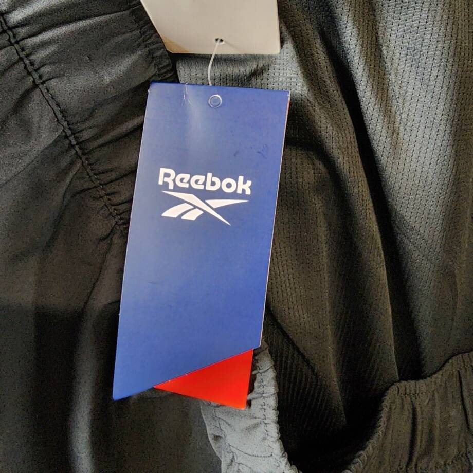 Reebok Plus Size ID Train Woven Shorts Women's 2X/18-20W Night Black/White
