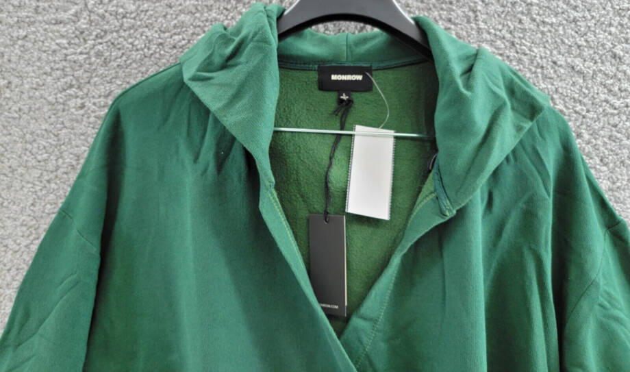 Monrow Super Soft Fleece V-Neck Hoodie Women's L Evergreen Kangaroo Pockets L/S