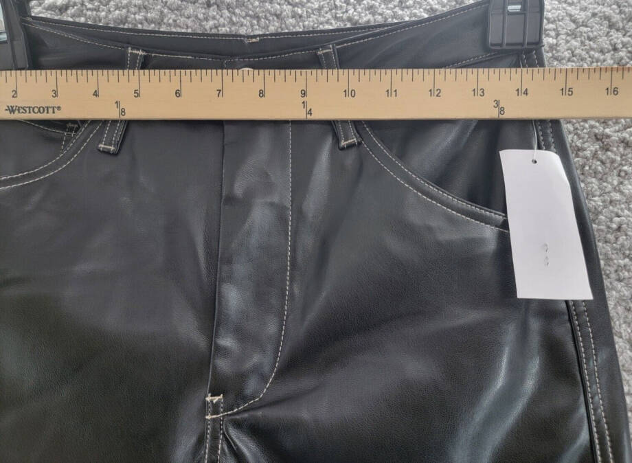 Blanknyc Faux Leather Cropped Pants Women's 27 City Bound Zip Fly Button Closure