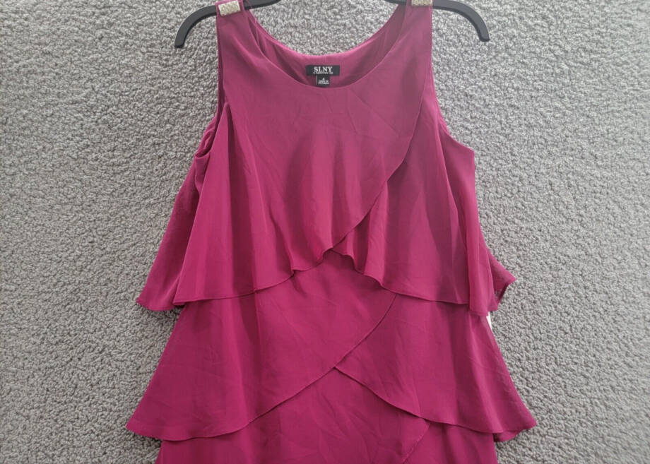 SL Fashions Tiered Chiffon Dress Women's 4 Wineberry Ruffled Scoop Neck Pullover
