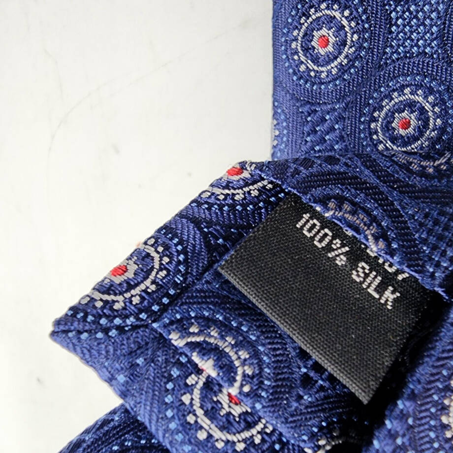 The Men's Store at Bloomingdale's Large Medallion Silk Classic Tie Men's 8 Navy