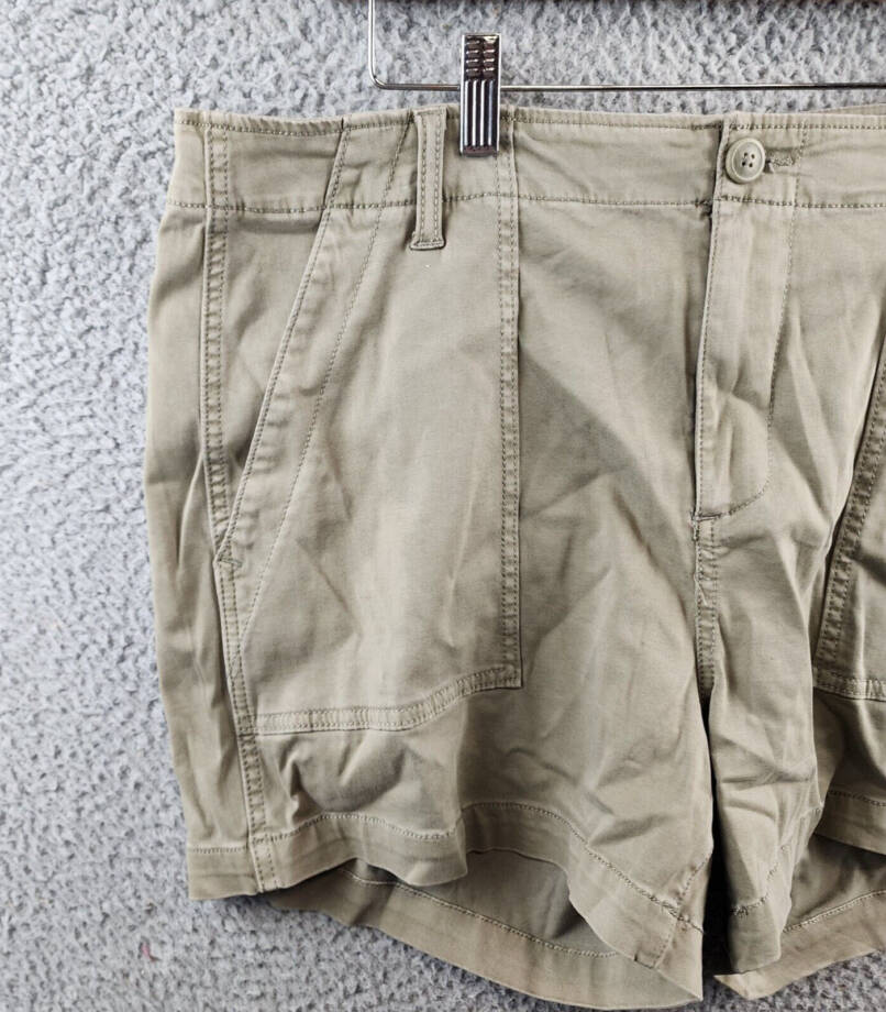 Liverpool Los Angeles Mid Rise Utility Shorts Women's 16/33 Pewter Green Zip Fly