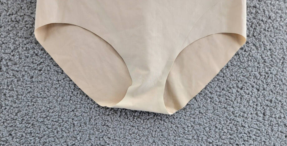 Wacoal Taking Shape High Waist Shaping Brief Women's 5-S Beige Elastic Waist