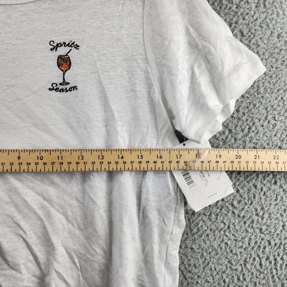 Chaser Spritz Season Embroidered Linen Tee Women's M White Short Sleeve Pullover