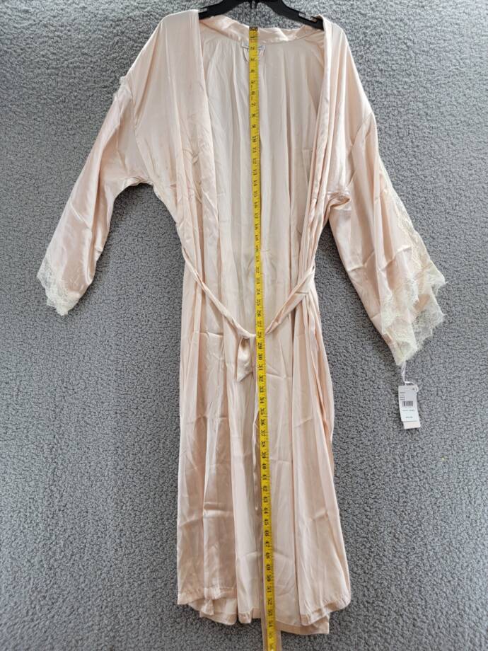 Linea Donatella Luxe Brides Blush Lingerie Robe Women's L/XL Bisque Long Sleeve