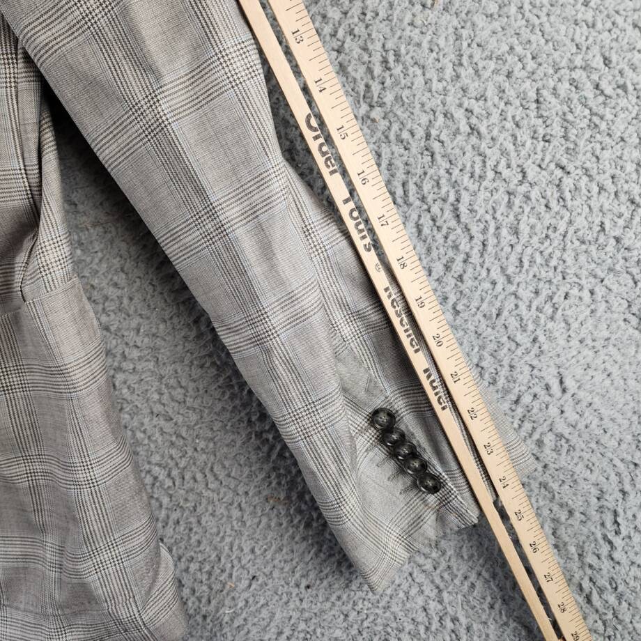 BOSS Camel Heston Slim Fit Coat Men's 40R Gray Plaid Notch Lapel Button Cuffs