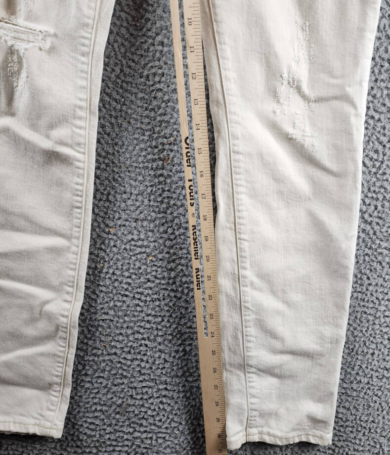 Responsibly Jeans Men's 31 White Belt Loops 5-Pocket Zip Fly Button Closure