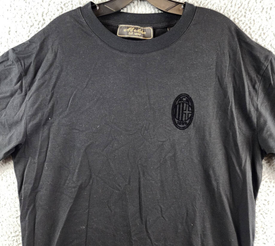 A.C. Milan Logo Front And Back Graphic T-Shirt Men's L Black Crew Neck Pullover~