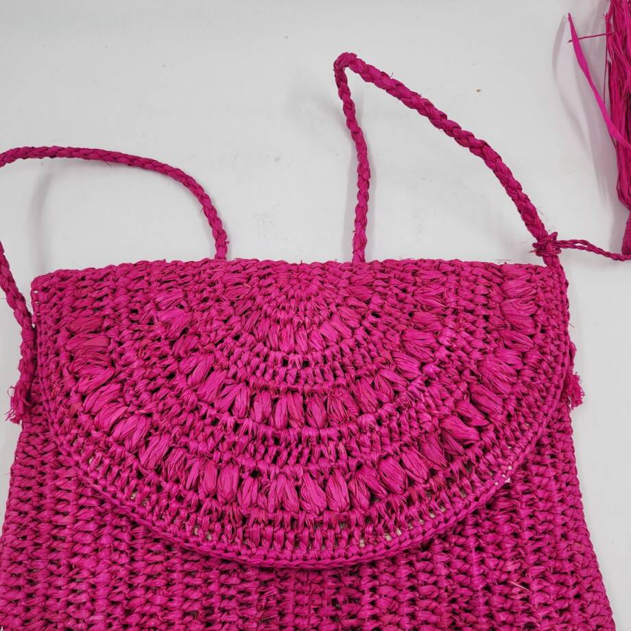 Mar Y Sol Naomi Raffia Crossbody in Pink