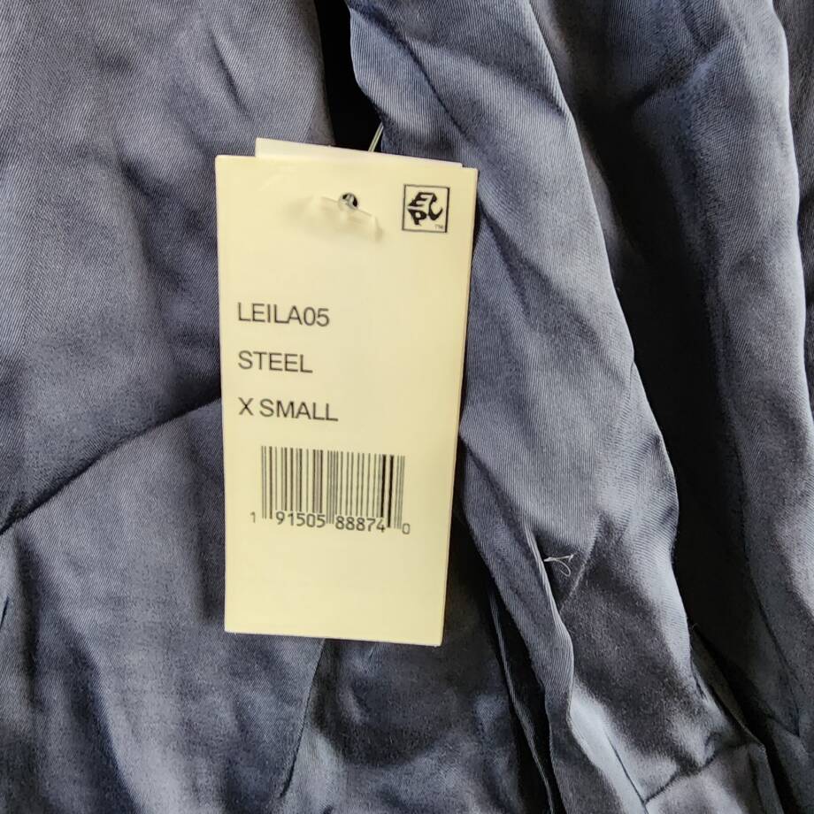 Velvet by Graham & Spencer Leila Pleated Sleeve Top Women's XS Steel Long Sleeve