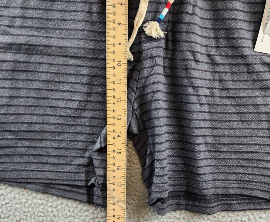 Sol Angeles Tonal Stripe Short Men's M Black/Navy Side Pocket Drawstring Waist~