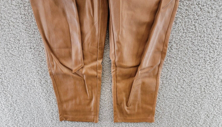 Lucy Paris Faux Leather Paperbag-Waist Pants Women's M Cognac Zip Front Closure