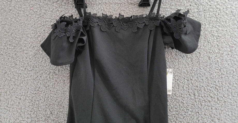 kensie Scuba Off-The-Shoulder Dress Women's 2 Black Embroidered Back Zip Closure