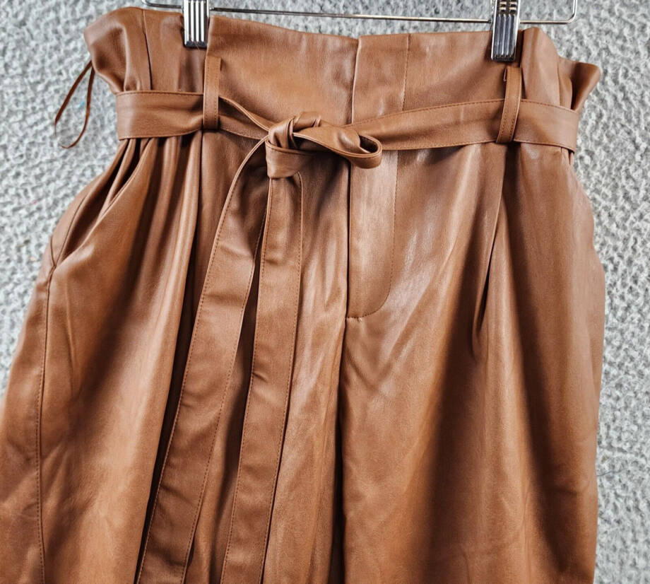 Lucy Paris Faux Leather Pleated Casual Pants Women's XL Cognac Belted High Rise