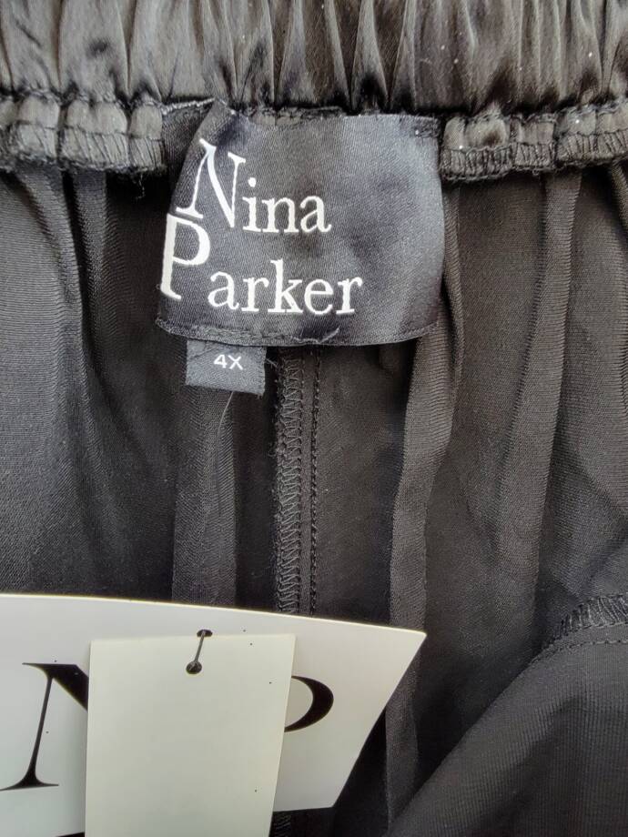 Nina Parker Trendy Plus Size Satin Wide-Leg Pants Women's 4X Black Beauty Solid
