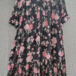 Gracia Floral Print Belted Dress Women's S Black Multi V-Neck Half Sleeve Button