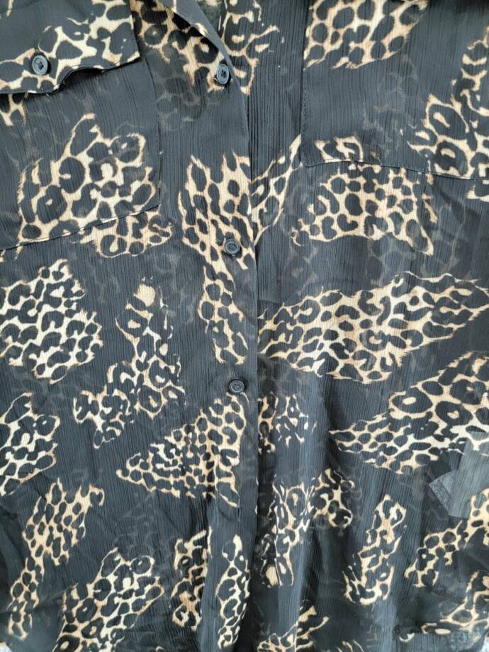 DKNY Semi-Sheer Oversized Printed Blouse Women's XS Black Multi Button Front L/S