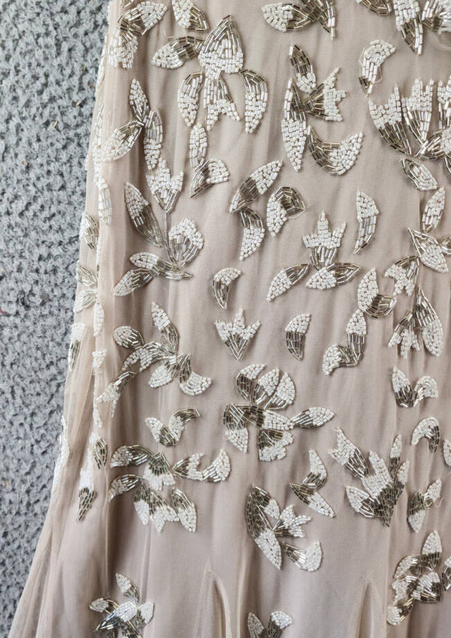 Adrianna Papell Beaded Godet Gown Women's 10 Beige V-Neck Hook & Eye Closure S/S