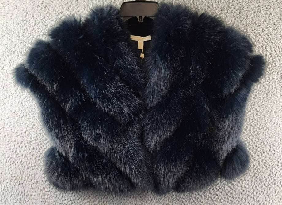 Adrienne Landau Faux Fur Shawl Women's S Navy V-Neck Short Sleeve Hook & Eye