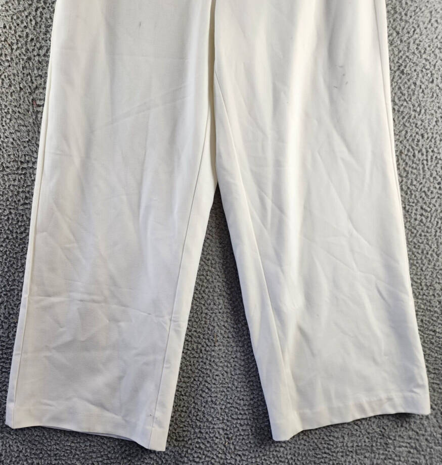 Vince Camuto Wide Leg Pull-On Style Pants Women's M White Elasticized Waistband~