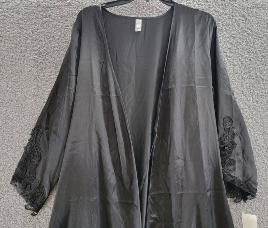 Flora by Flora Nikrooz Stella Satin Venise Trim Robe Womens S/M Black Collarless