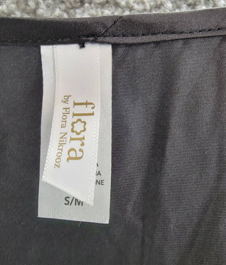 Flora by Flora Nikrooz Stella Satin Venise Trim Robe Womens S/M Black Collarless