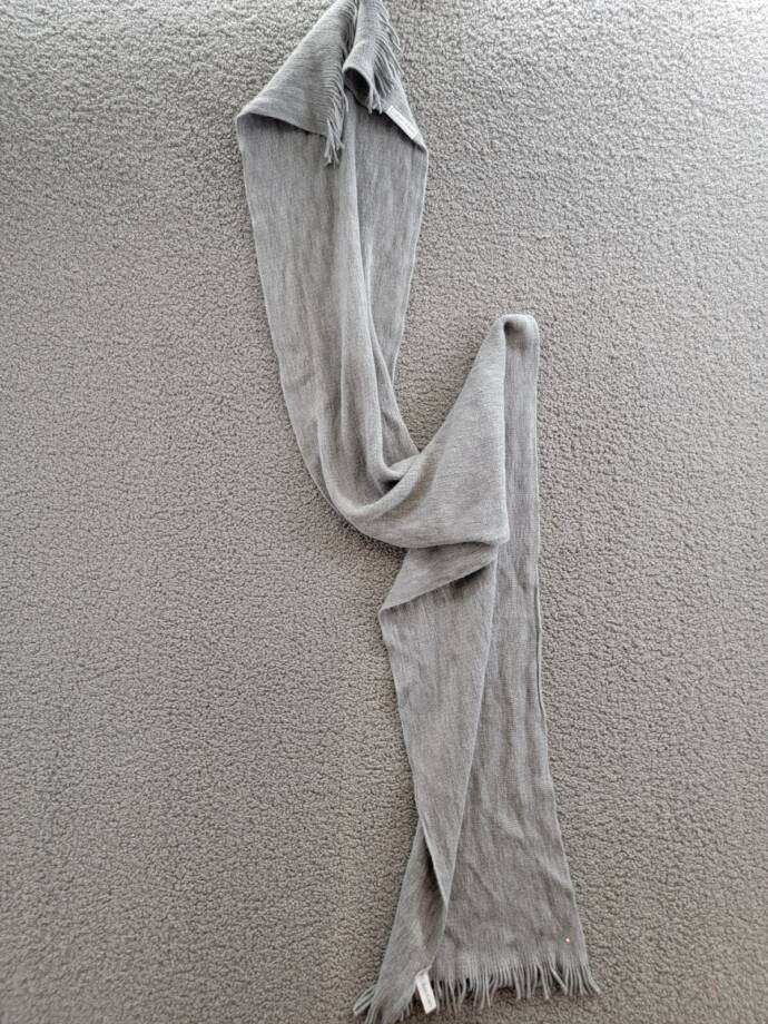 Calvin Klein Supersoft Wrap Scarf with Logo Tab Women's One Size Heather Gray
