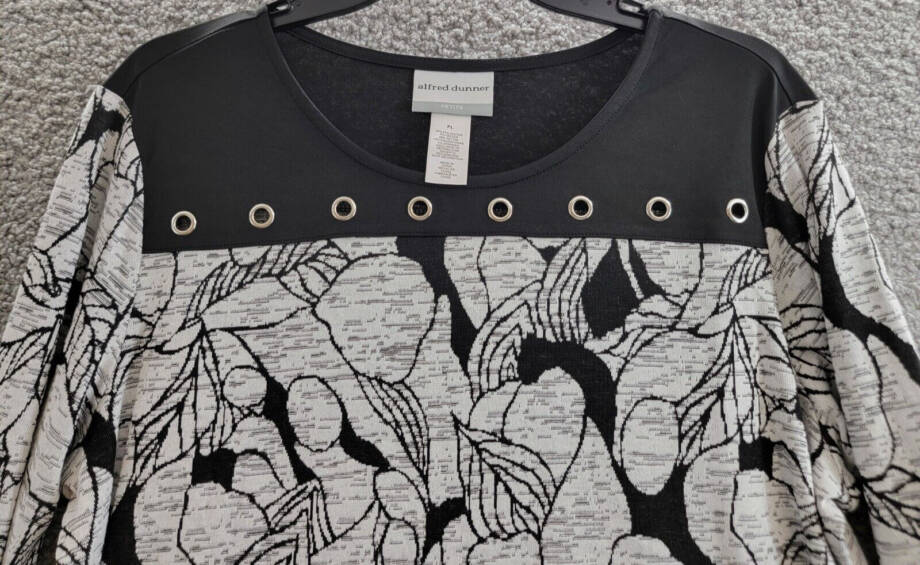 Alfred Dunner Petite World Traveler Floral Jacquard Bordered Top Womens PL Multi