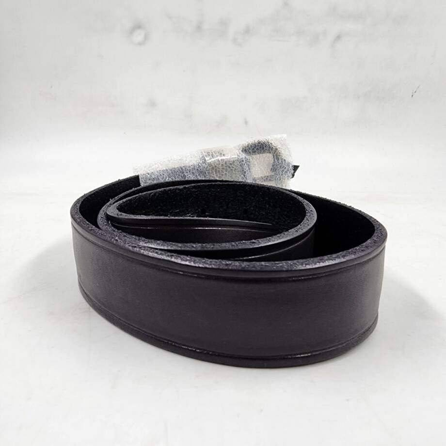 GAVAZZENI Rosa Leather Belt Women's 75 Black Tapered Tip Buckle Closure