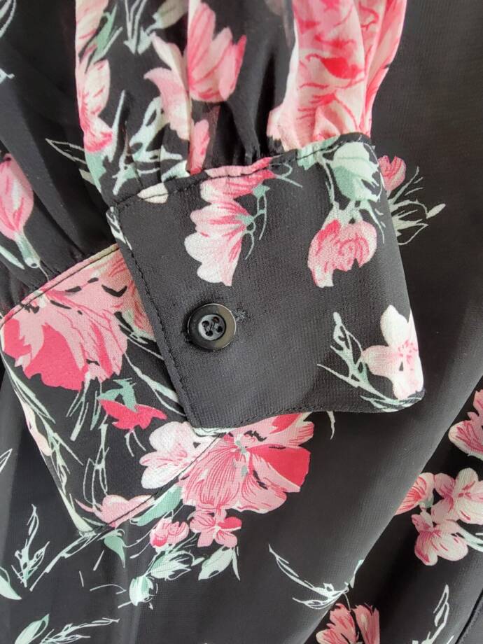 Gracia Floral Print Belted Dress Women's S Black Multi V-Neck Half Sleeve Button