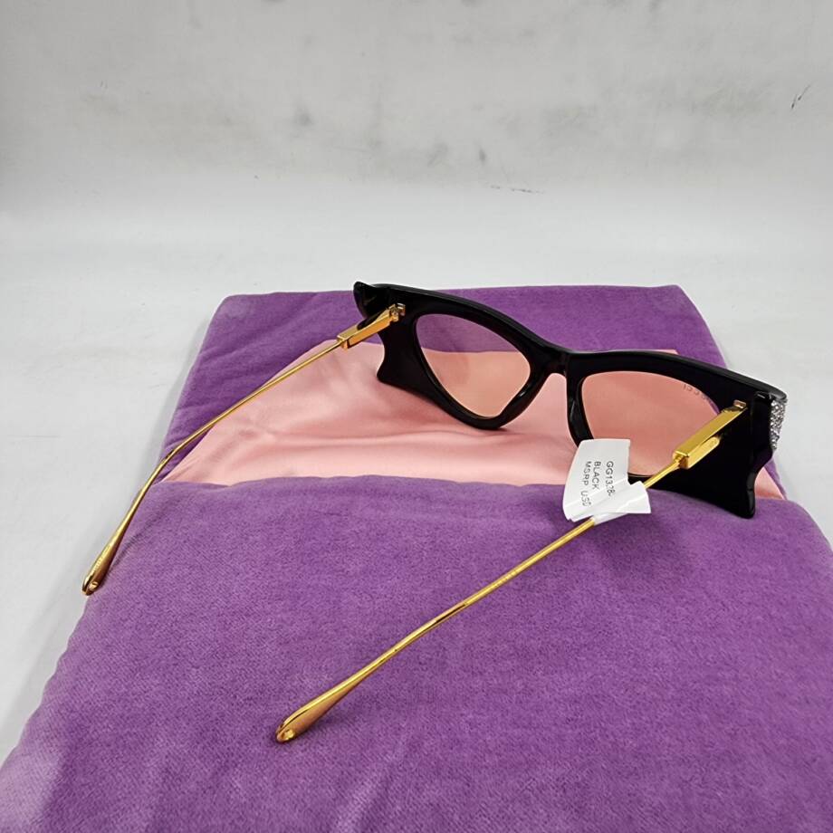 Gucci Eyewear Crystal-Embellished Irregular-Shape Sunglasses with Case -Black