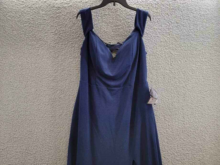 B. Darlin Off-The-Shoulder Lace-Up Gown Juniors 22W Navy Sweetheart Back Zip