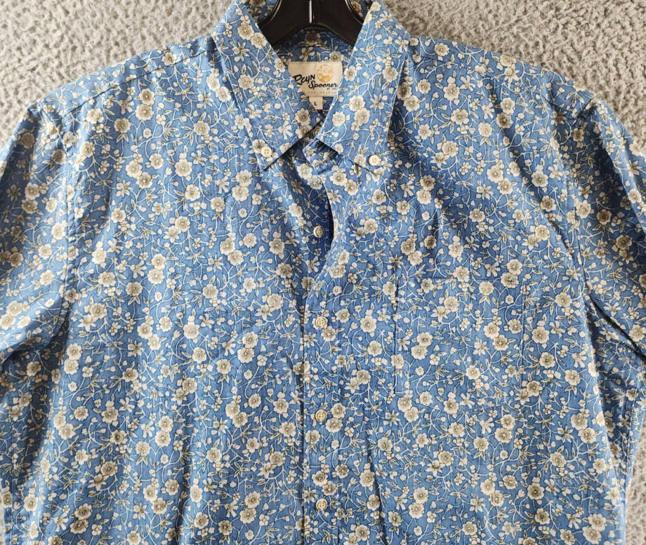 Reyn Spooner Kettle Floral Print Button Down Camp Shirt Men's L Lichen Blue S/S