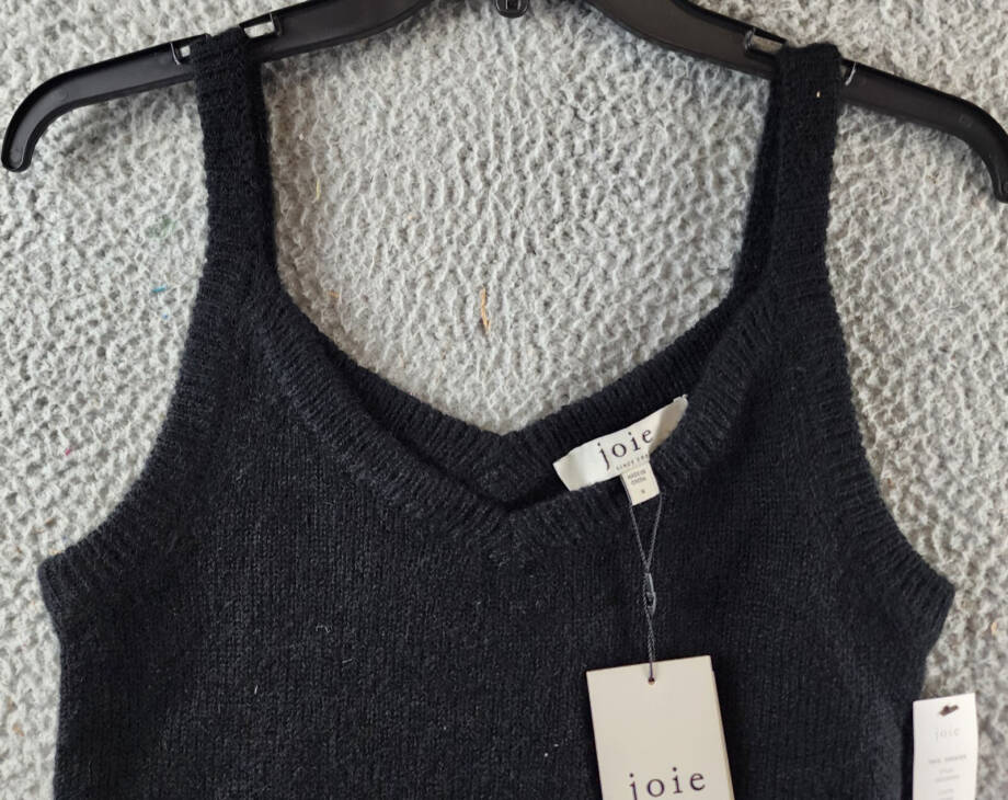 Joie Yafa Sleeveless Knit Sweater Women's S Caviar Ribbed V-Neck Pullover Style