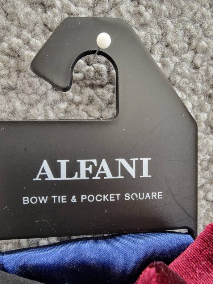 Alfani Mini Neat Pre-Tied Bow Tie & Solid Pocket Square Set Men's Navy/Red