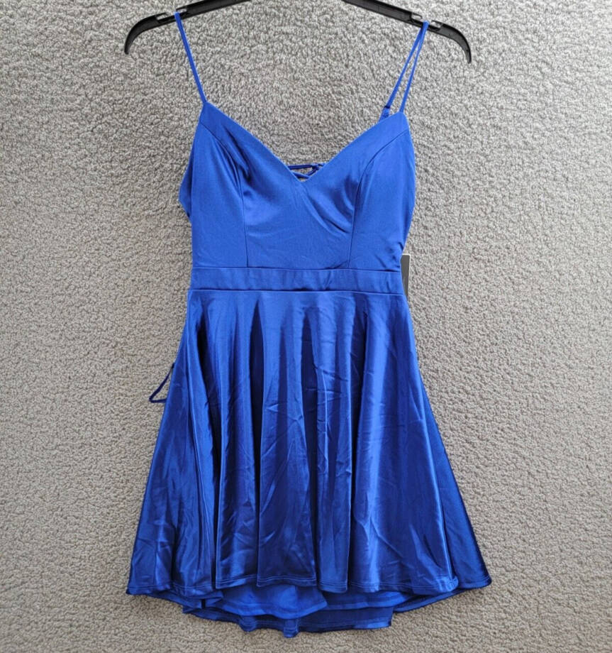 City Studio Satin Fit & Flare Dress Juniors 7 Cobalt Blue V-Neck Zip Lace Back