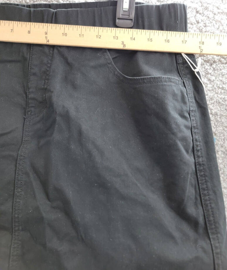 JAG On The Go Pull-On Elastic Waistband Stretch Skort Women's 10 Black 5 Pockets
