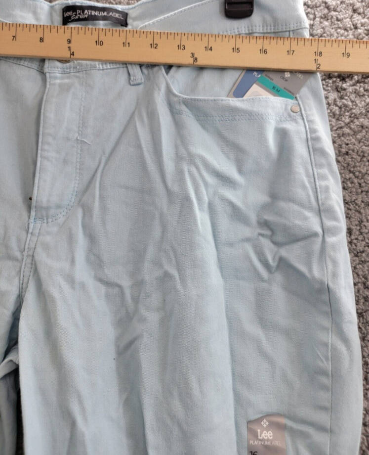 Lee Platinum Cameron Cropped Jeans Women's 16 Waterfall Solid Button Zip Closure