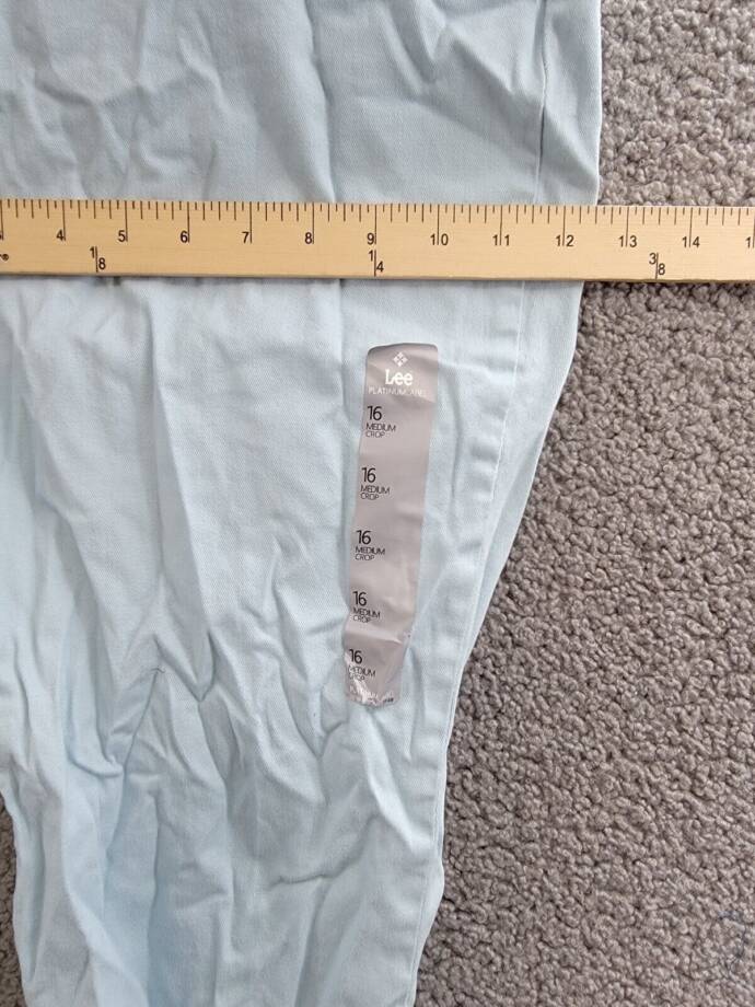 Lee Platinum Cameron Cropped Jeans Women's 16 Waterfall Solid Button Zip Closure