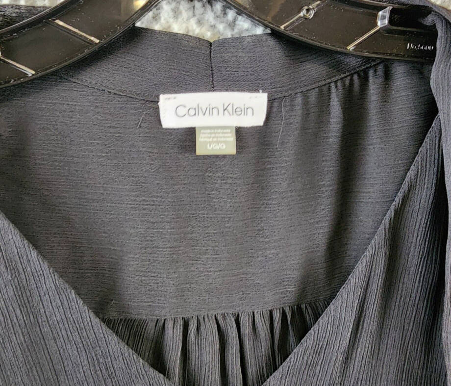 Calvin Klein Ruffled Cap-Sleeve Tie-Neck Blouse Women's L Black Solid Pullover