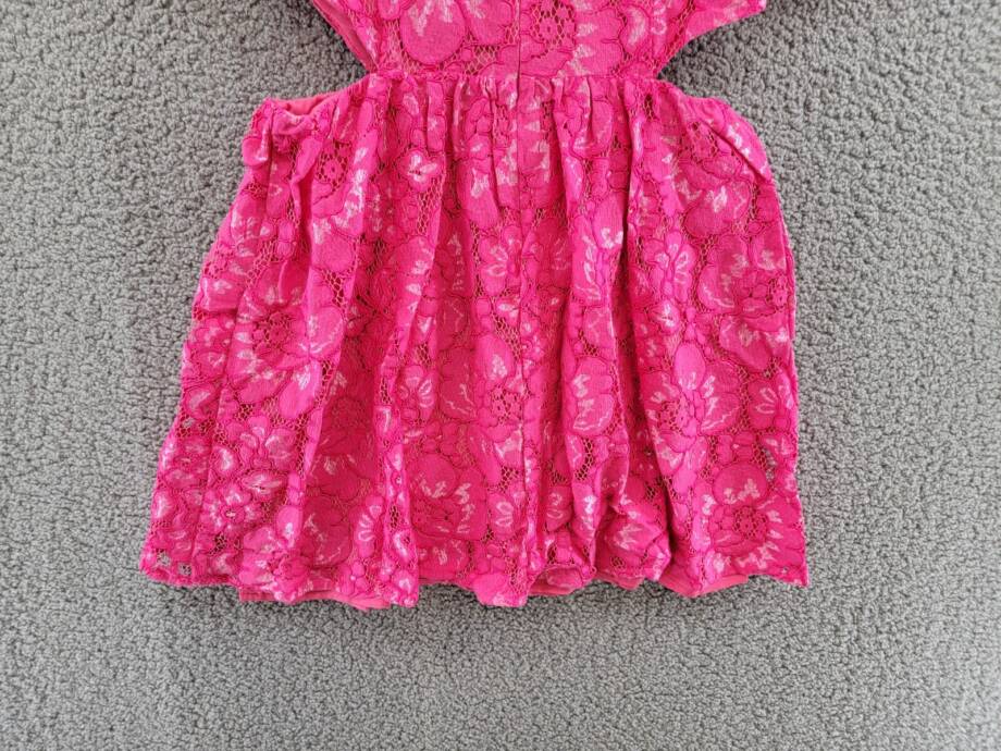 WAYF Plaza Lace Mini Dress Women's M Magenta Back Zip Closure Short Sleeves