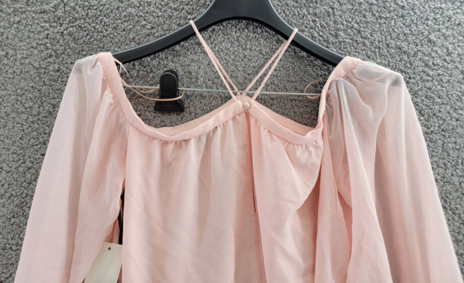 1.STATE Cold-Shoulder Top Women's XXS Pink Taffeta Back Button Long Sleeve