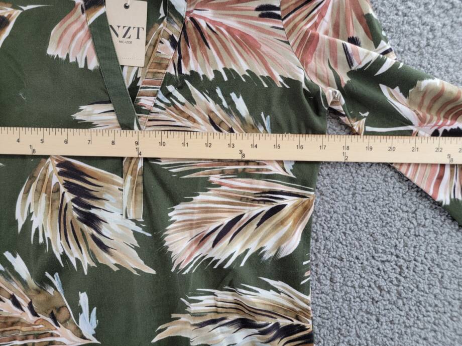 NZT NIC+ZOE Fern Perfect Knit Henley Blouse Women's XS Green Multi Long Sleeve