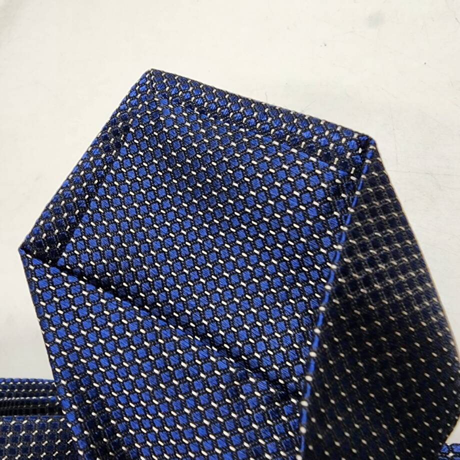 The Men's Store at Bloomingdale's Dot Micro Neat Silk Classic Tie Men's 8 Navy