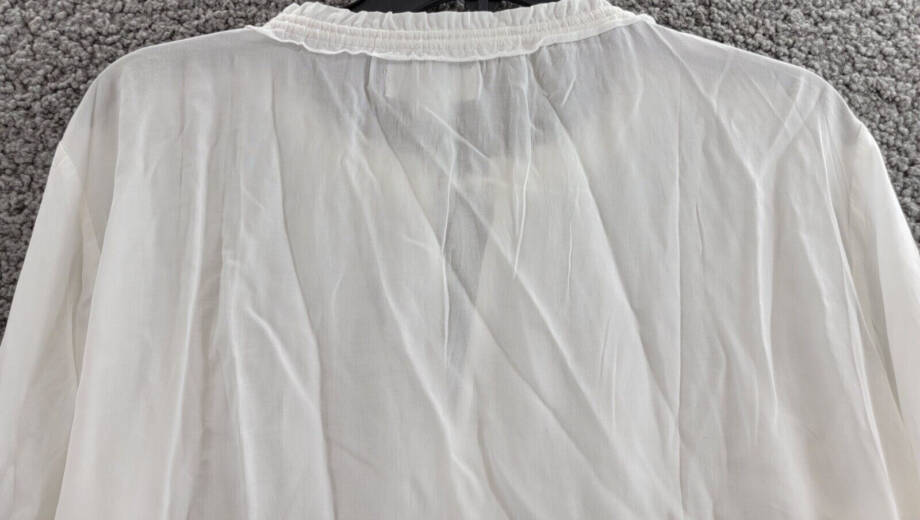 Velvet By Graham & Spencer V-Neck Top Women's M White Split Neck Long Sleeve