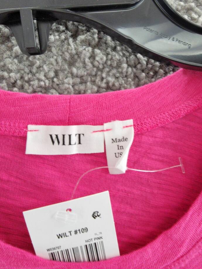 Wilt Crossover Hem Top Women's M Hot Pink Heather Crew Neck Sleeveless Pullover