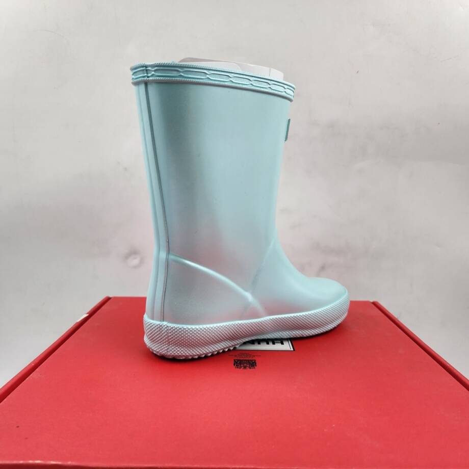 Hunter Waterproof Classic Nebula Rain Boots Little Girls' 24 US 8 Blue Pull-On