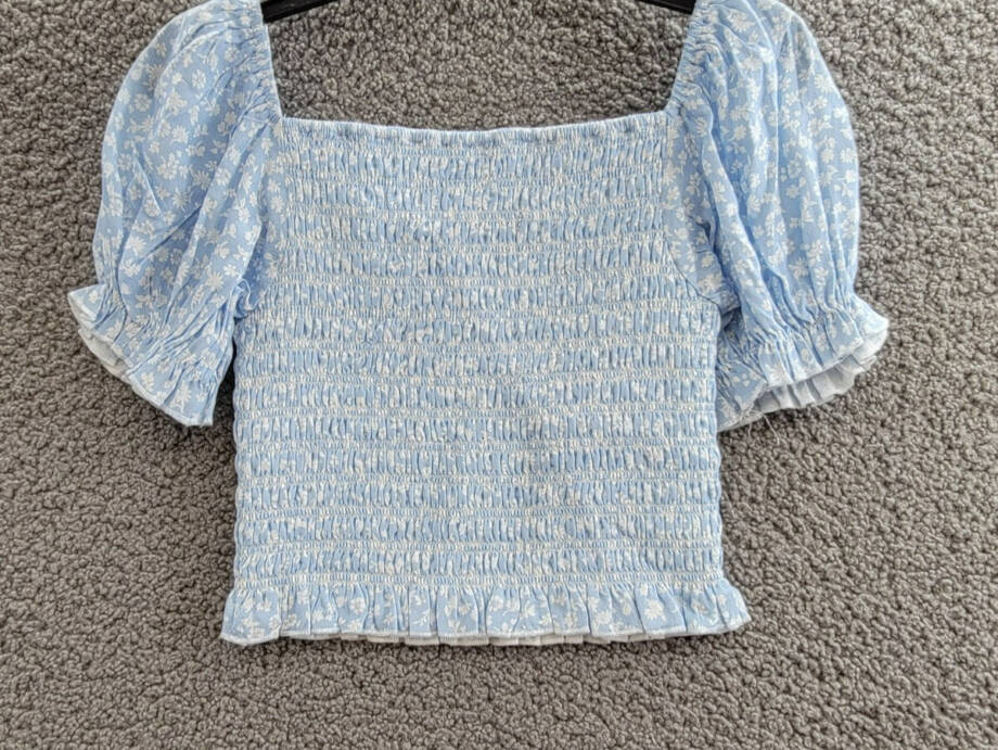 KatieJnyc Marlee Smocked Floral Puff Sleeve Top Girls XL Blue Ditsy Pullover S/S