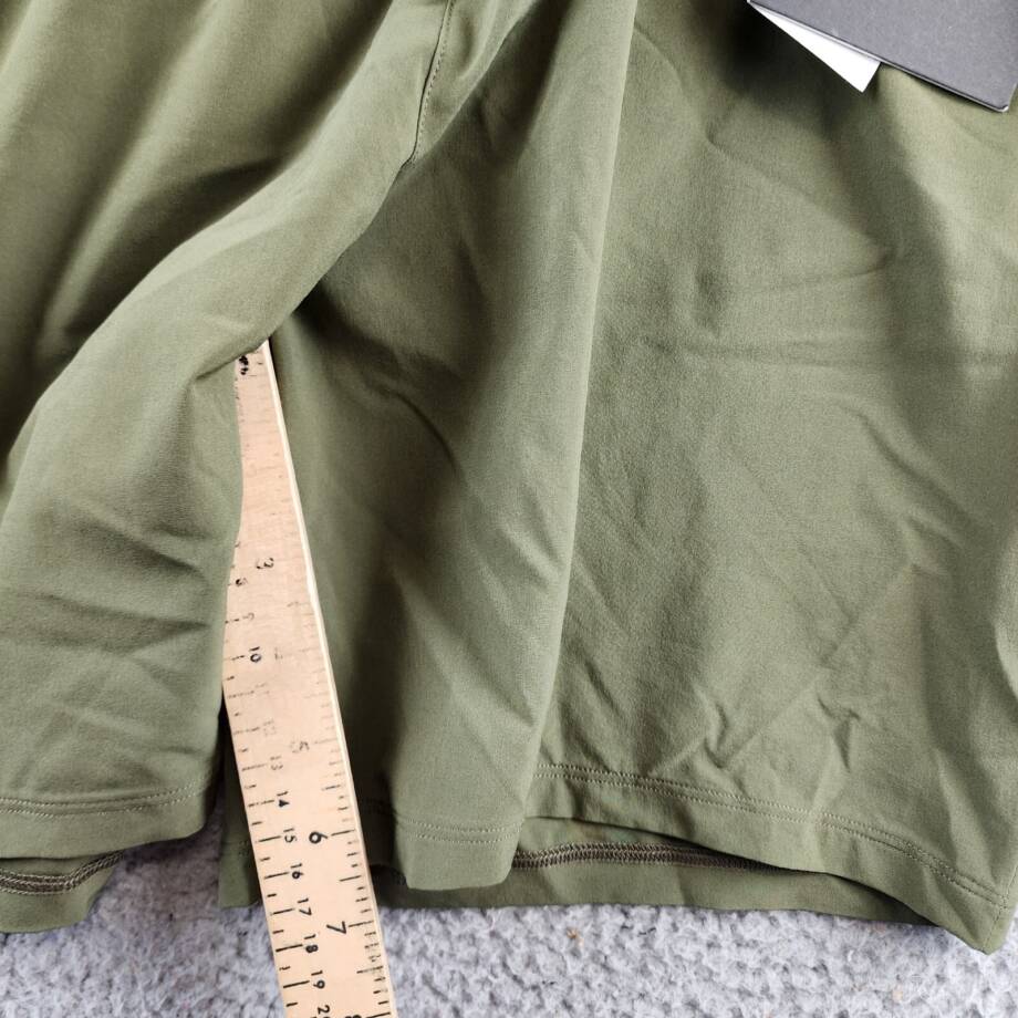 Beyond Yoga Freesprint Run Shorts Men's S Olive Pull On Style Elastic Waist