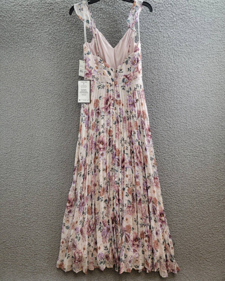 Crystal Doll Pleated Flutter Sleeve Floral Maxi Dress Juniors' 7 Multi Back Zip